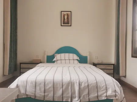 Libo Ancient Town Sunshine Time Inn