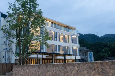 Qingqingxi'an. Meisu Отели рядом с достопримечательностью «Lushan Xihai Scenic Area»