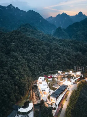 Laojunshan Ruiqi Yexingxuan Hotel