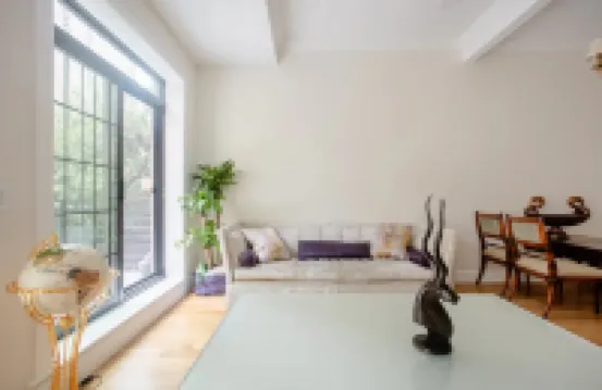 Little Manhattan Lodge