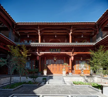 Shaxi Ancient Town Changxi Garden B&B