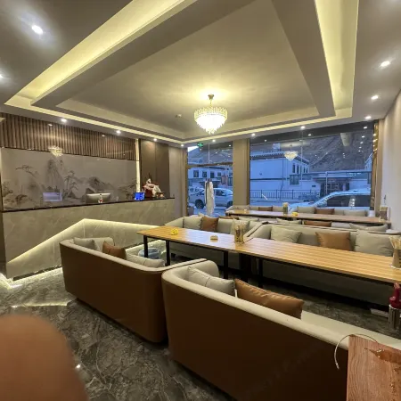 Oxygen Fufeng View Hotel