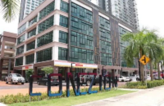 Icon2 Condo in IOI City Mall Putrajaya, Pool View