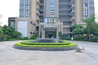 WF Apartment (Guangzhou Yongqing Fang Ruyifang Subway Station Branch) -  Apartamentos vacacionales