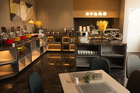 Homeinn Selected Hotel (Mengyin South Ring Road Expressway Exit)