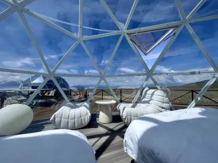 Sayram Lake Chaoke Glamping