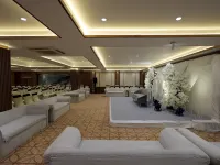 Hotel the Evergrand Palace Hotels in Rajkot