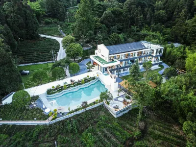Green Crossing Homestay Hotels in Qionglai