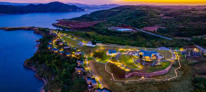 Trip.com Group Country Retreats (Henan Ruyang Waterside) Hotels in Ruyang County