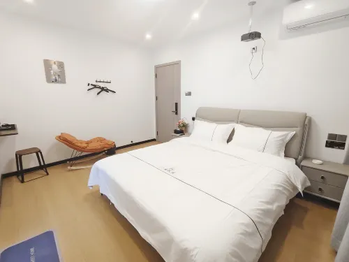 A homestay(Luoyang Museum Store) - شرفة