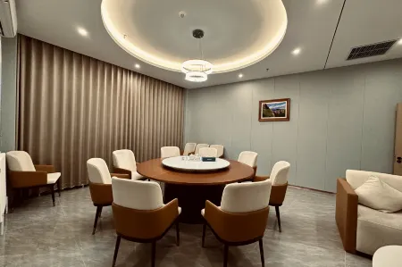 Kanbula International Hotel