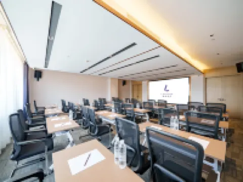 Lavande Hotel (Kunming Anning Wanda Plaza Branch) Hotels in Anning