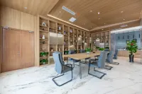 Wyndham · Super 8 · Yue Hotel (Jinzhou Nanshan park branch) Hotels in Jinzhou