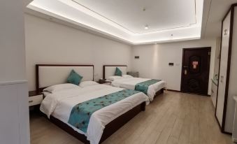 Bama Zhongmai Secret Hotel