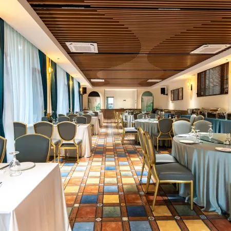 Wanlv Yunying Resort Hotel (Heyuan Dongyuan Wanlv Lake)