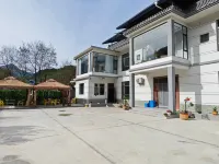 Xishan Homestay (Maiji Mountain Scenic Area) - วิวภูเขา