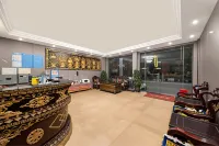 Luyixue · Light Luxury Art Audio-Visual Hotel