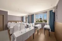 Jinghe Yipin·Secret Realm Resort Hotel (Youhao Times Plaza South Railway Station Branch)