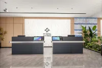 FF Design Hotel (Sayram Lake) - Nouto- ja jättöpalvelut