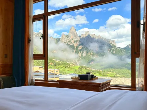Wuyu Full View Sunrise Cloud and Fog Homestay - جديد