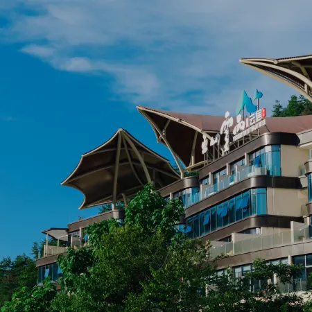 Wushan Yunyu Yunju Hotel