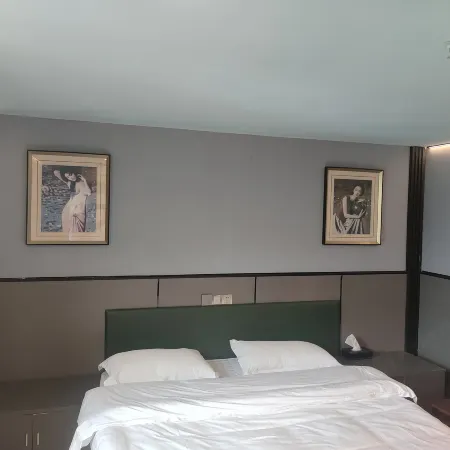 Tianyi Apartment