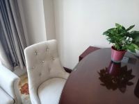 和颐至格酒店(宝鸡公园路胜利桥南店) - 和颐豪华大床房