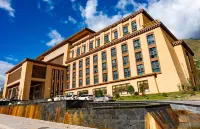 YUNQU MANOR HOTEL Các khách sạn ở Markam