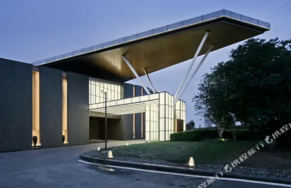 江陰敔山嘉荷酒店