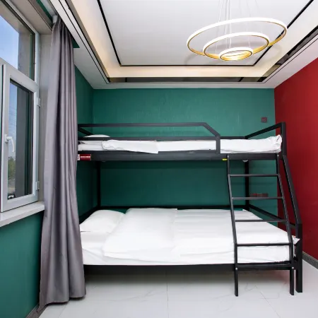 Shanshan Flame E-sports Hotel