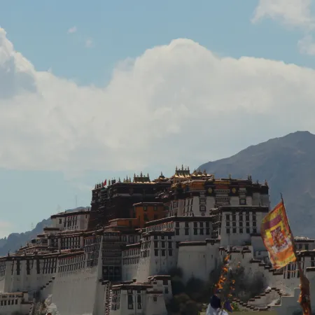 Zhaxi Quta Style Hotel