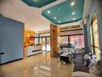 Puning Shihai Business Apartment