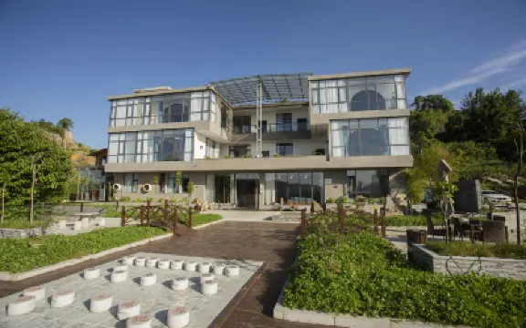 織金蠟家拾舍客棧 鄰近織金洞國家重點風景名勝區-小天坑的酒店