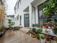 Floral Hotel · Yesanpo One House and Two Villas hotel Hotels in Laishui County