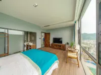 Phoenix Sanhuai Hall b&B Hotels in Fenghuang