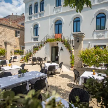 Heritage Hotel Porin Makarska Hotels near St. Marc Cathedral