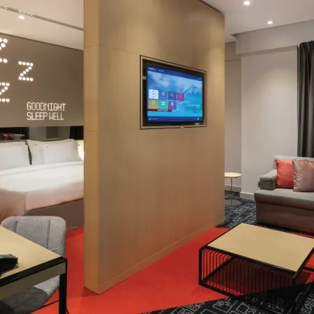 Studio M Arabian Plaza Hotel & Hotel Apartments