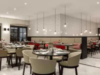 NH Collection Amsterdam Barbizon Palace Hotels near TomTom
