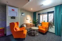 Long-term residence at Keguan Hotel (Yutian Airport Lop Nur Secret Grilling Restaurant, Urumqi) - Ramah Hewan Peliharaan