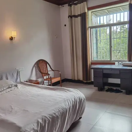 Lixin Hotel