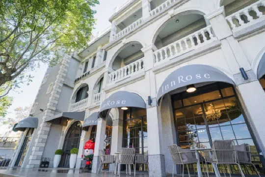 Inn Rose Отели рядом с достопримечательностью «Старая улица Тай-Ху»