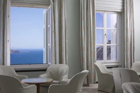 Atlantis Hotel