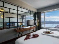 The Marmara Pera Hotels near Pera
