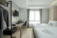 里斯基飯店-邦帕拉特站 Rama VII Bridge附近的飯店