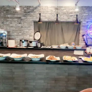 Ocean Blue Hotel Отели рядом с достопримечательностью «Тематический парк Chocolate Land»