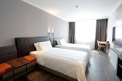 HanTing Hotel (Dezhou Pingyuan Gongqingtuan Road) Hotels in der Nähe von Wenchang Pavilion