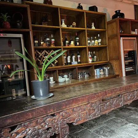 Yide Hotel