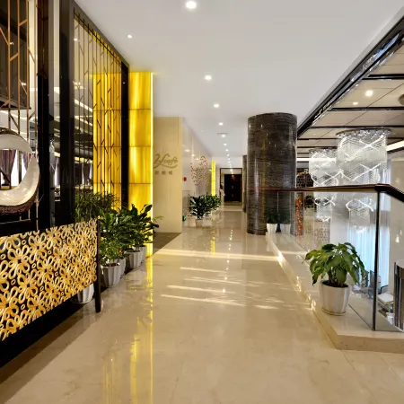 Tangent Hotel