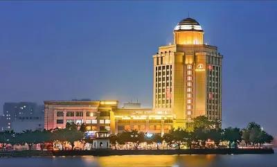 Sanbu Holiday Hotel Hotels in Kaiping