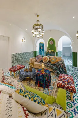 Lane Lodging · Marrakech Homestay (Chaozhou Ancient City Arch Street Store) - Hot Springs